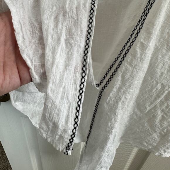 max studio women’s white black embroidered kimono top size m boho peasant blouse - Picture 5 of 8